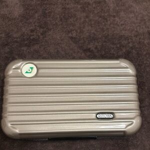 Rimowa Eva cosmetic case